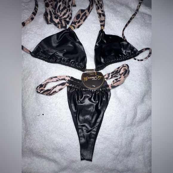 brasil 🇧🇷 👙 - Picture 1 of 3